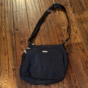 BAGALLINI Black Crossbody Bag